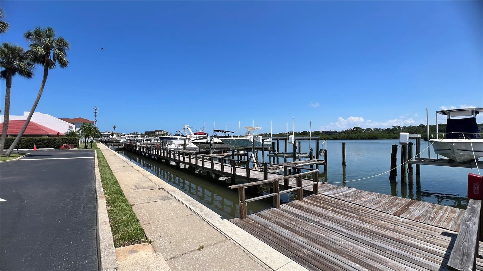 19111 VISTA BAY DR #211, INDIAN SHORES, FL, 33785