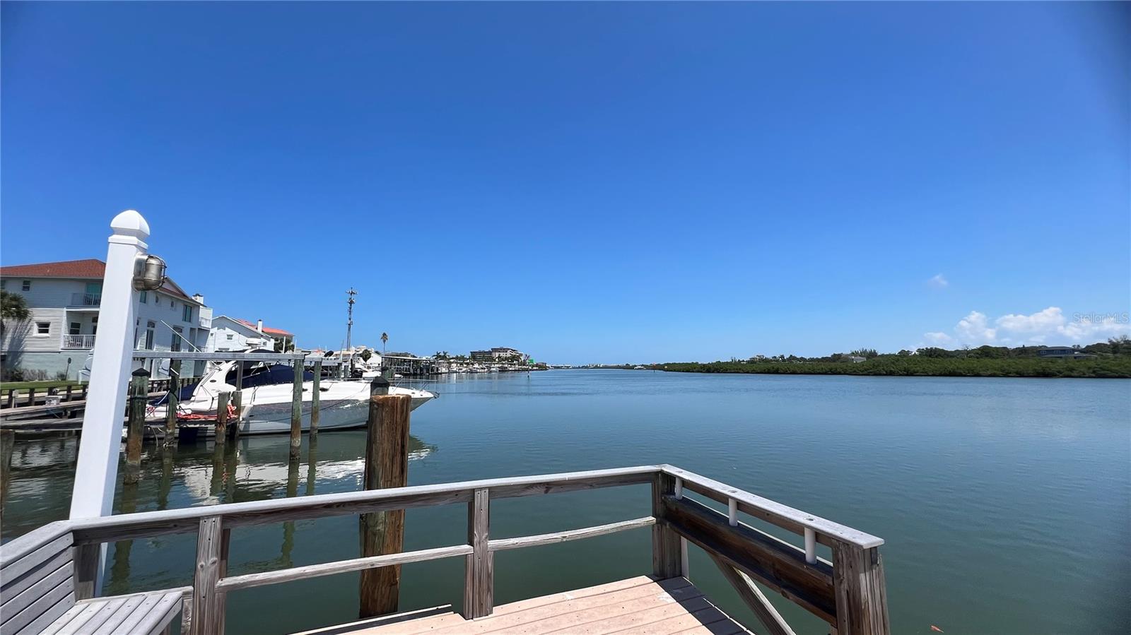 19111 VISTA BAY DR #211, INDIAN SHORES, FL, 33785