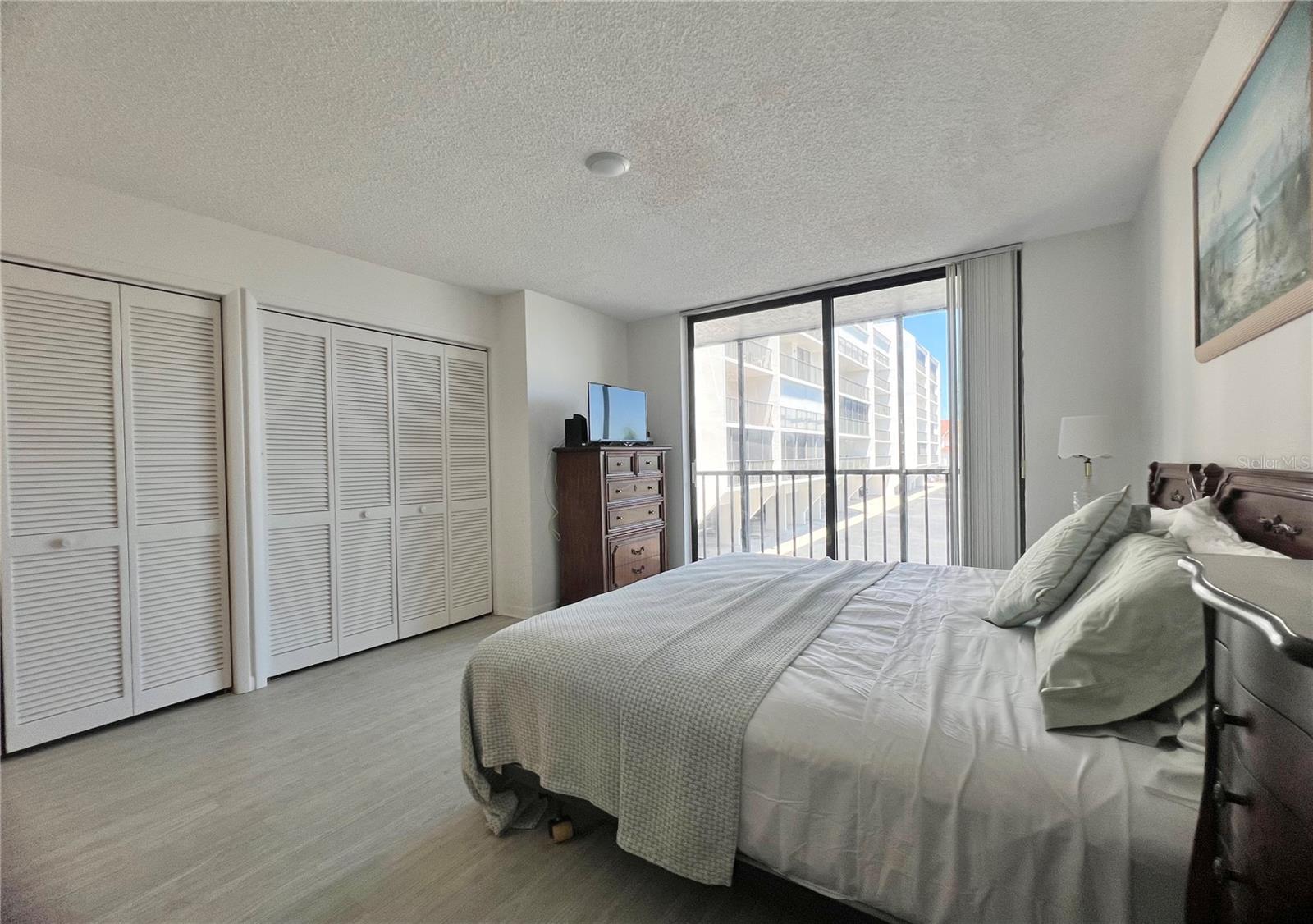 19111 VISTA BAY DR #211, INDIAN SHORES, FL, 33785