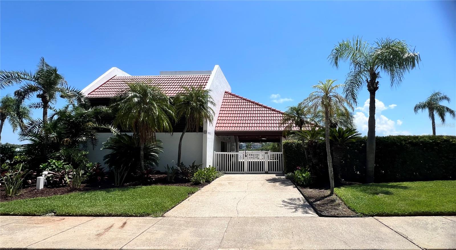 19111 VISTA BAY DR #211, INDIAN SHORES, FL, 33785