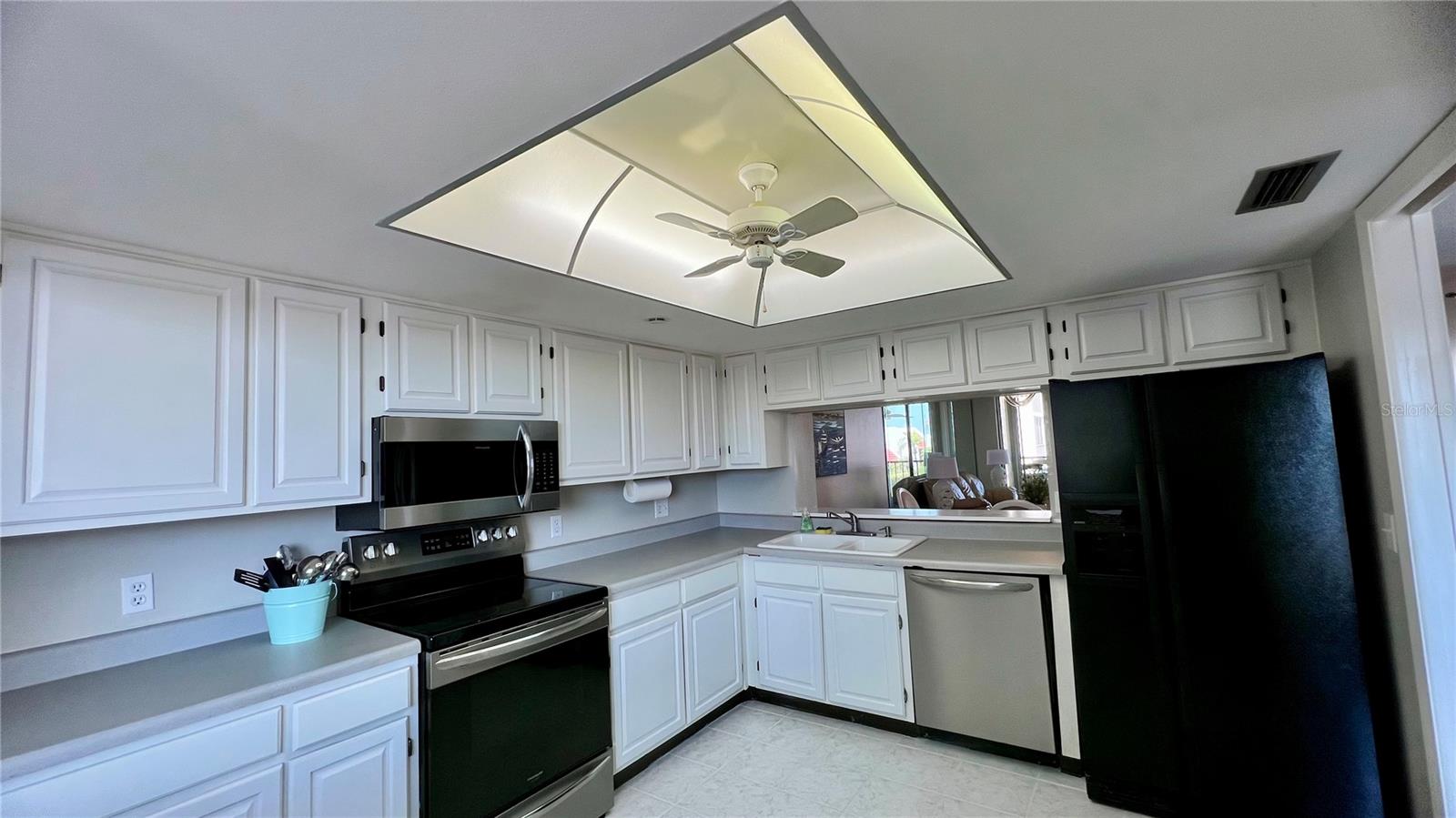 19111 VISTA BAY DR #211, INDIAN SHORES, FL, 33785