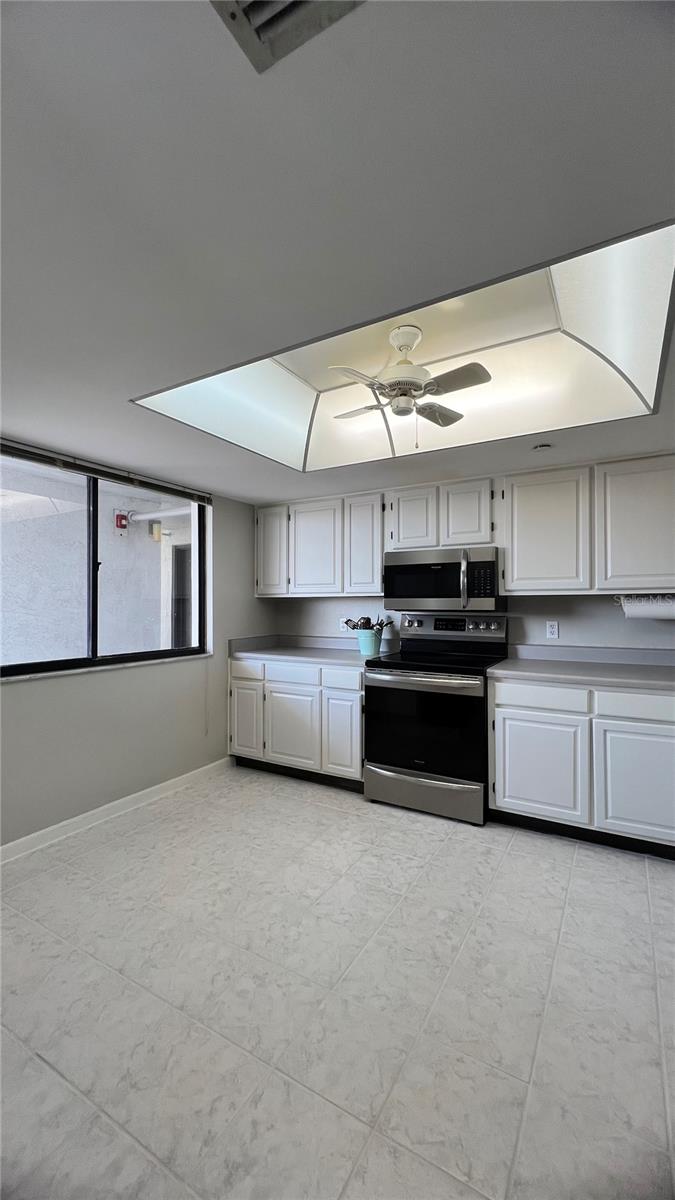 19111 VISTA BAY DR #211, INDIAN SHORES, FL, 33785