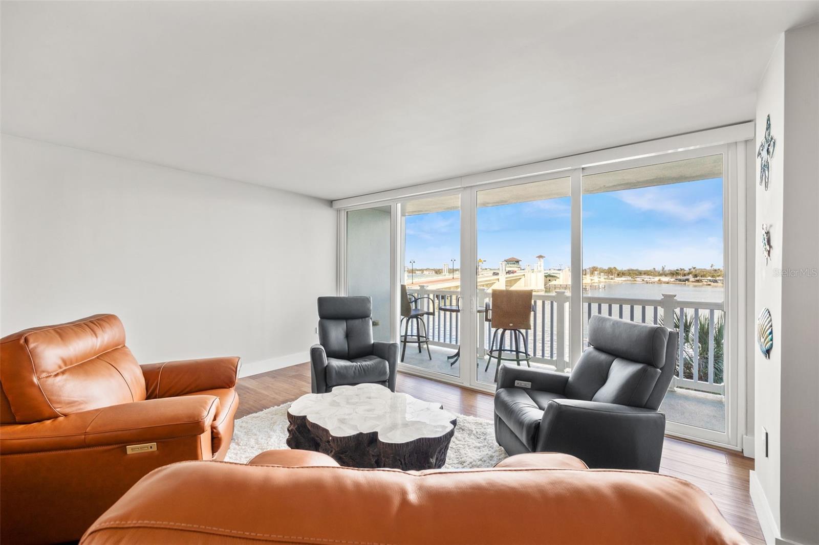 500 TREASURE ISLAND CSWY #308, TREASURE ISLAND, FL, 33706