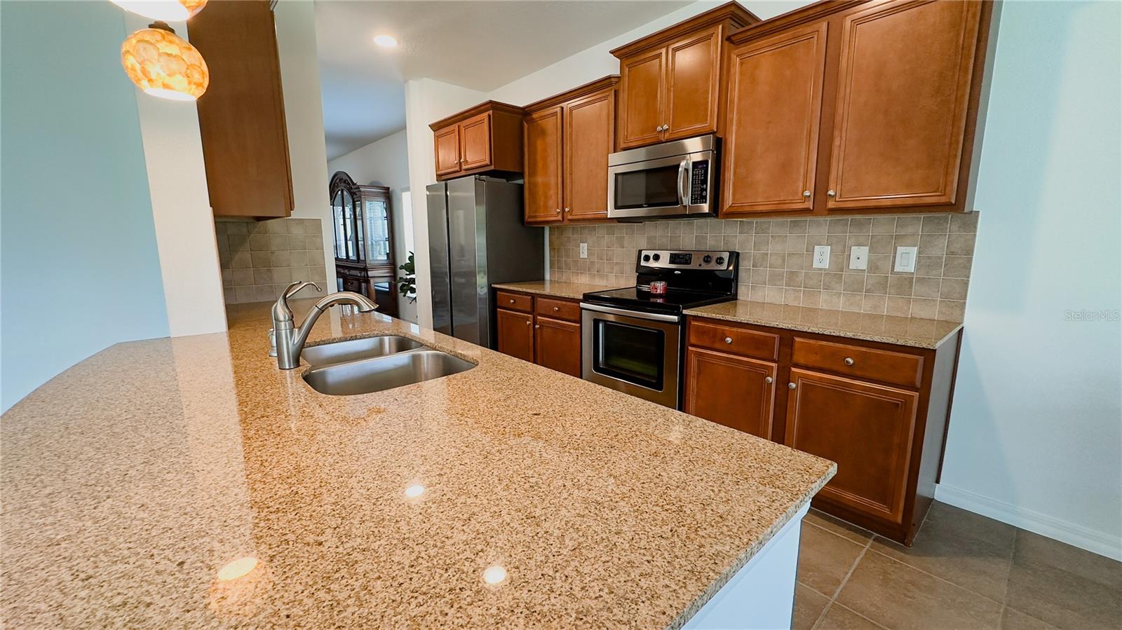 6411 FOXBURY RIDGE LN, RIVERVIEW, FL, 33578