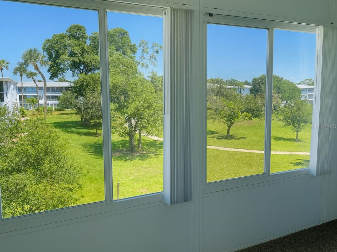 TB8412180 Property Photo