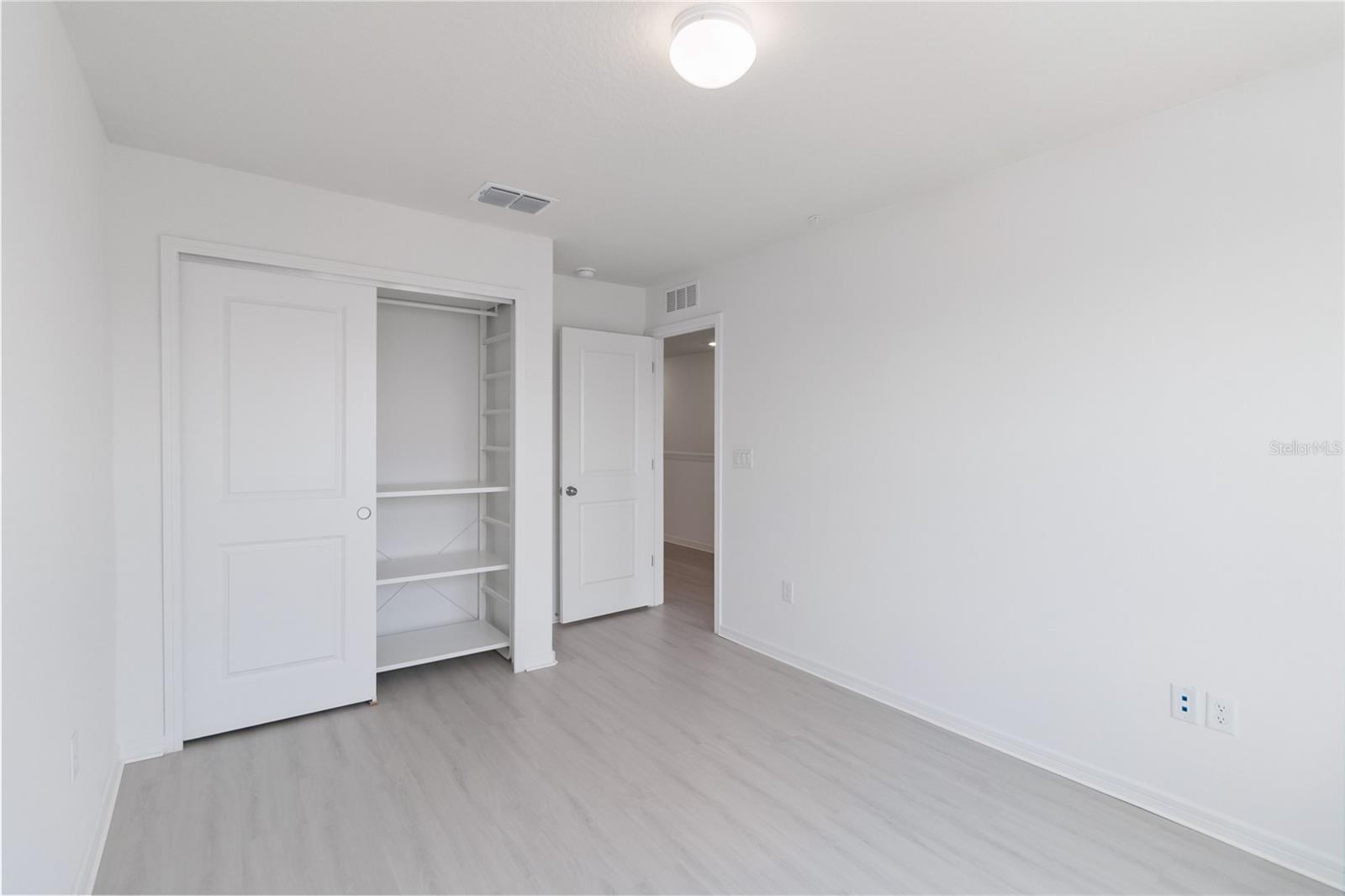 14127 LANIKAI BEACH DR, ORLANDO, FL, 32827