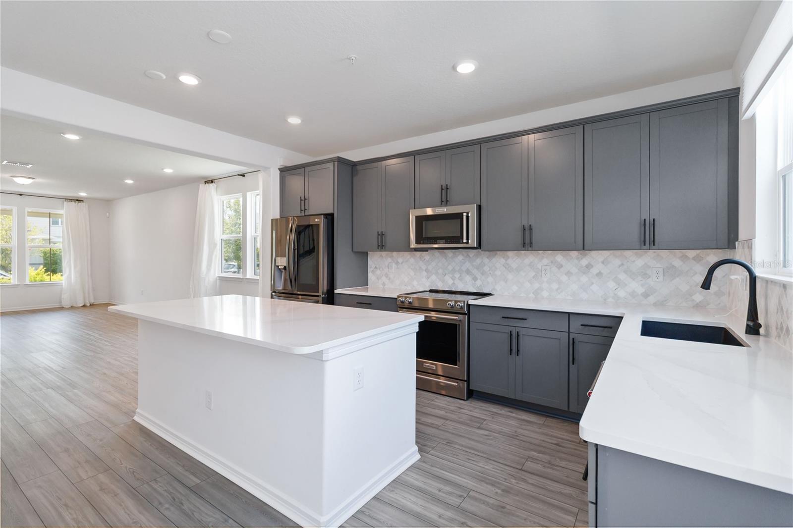 14127 LANIKAI BEACH DR, ORLANDO, FL, 32827