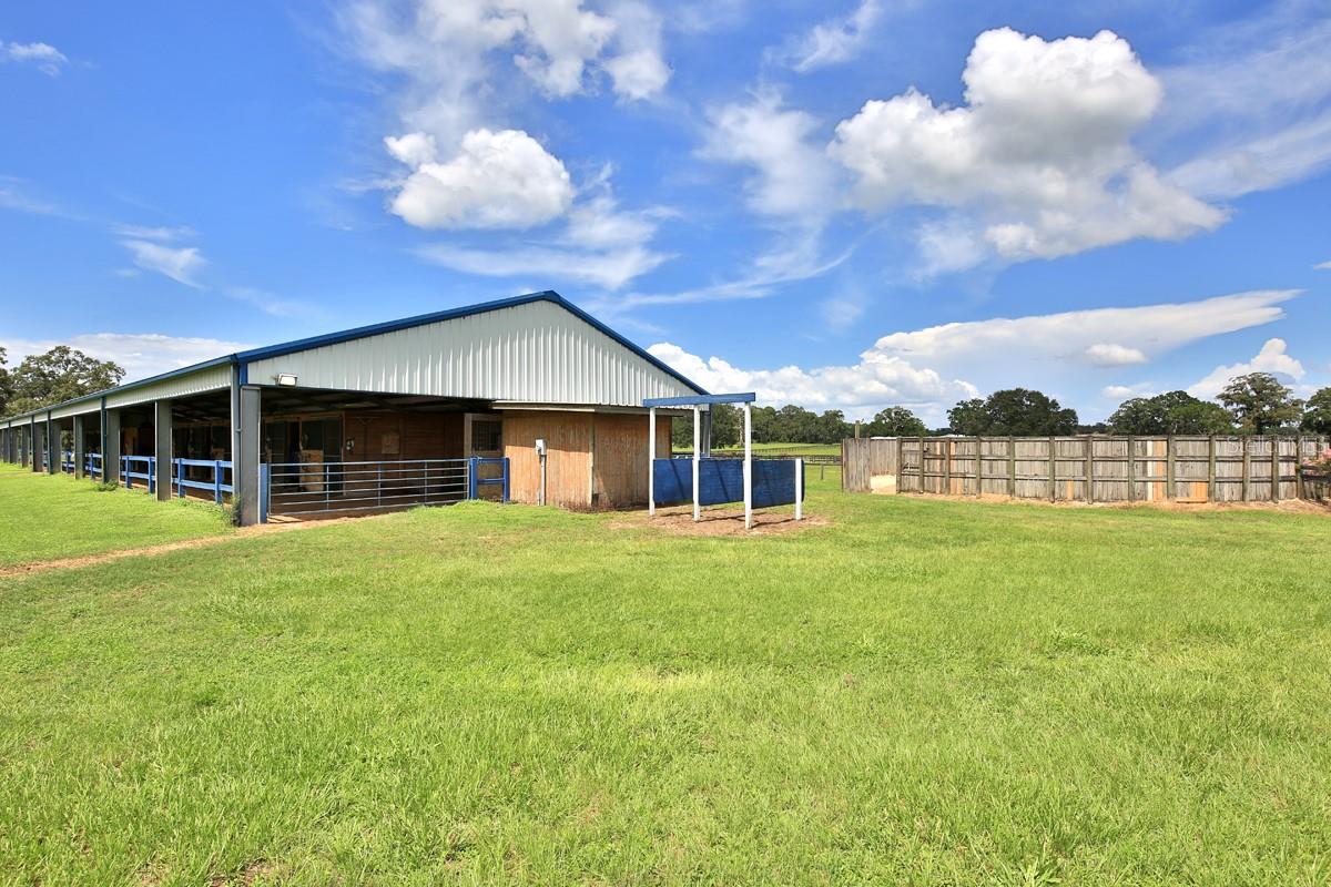 OM706524 Property Photo