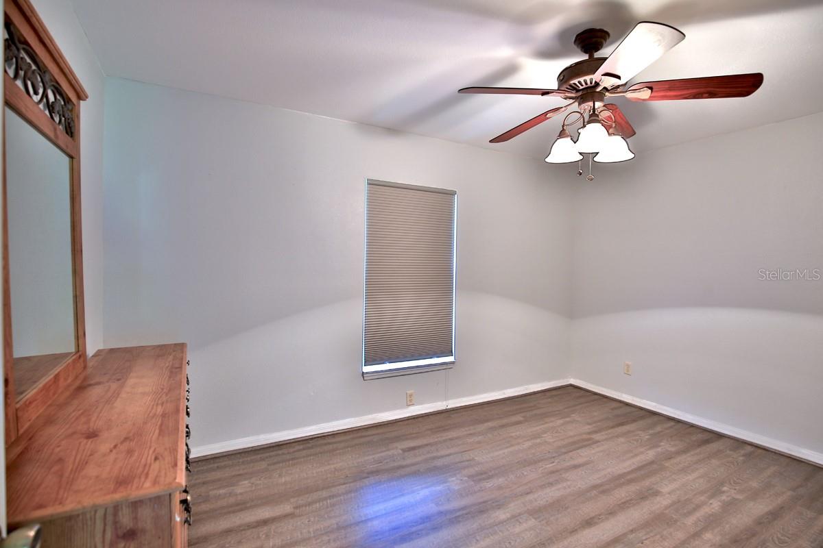 OM706524 Property Photo