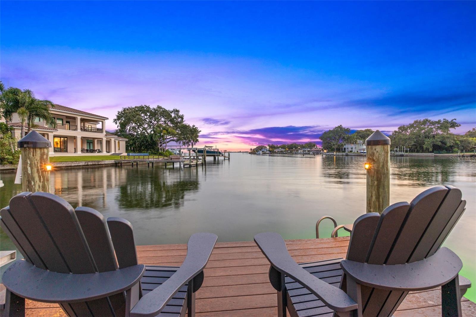 TB8412312 Property Photo