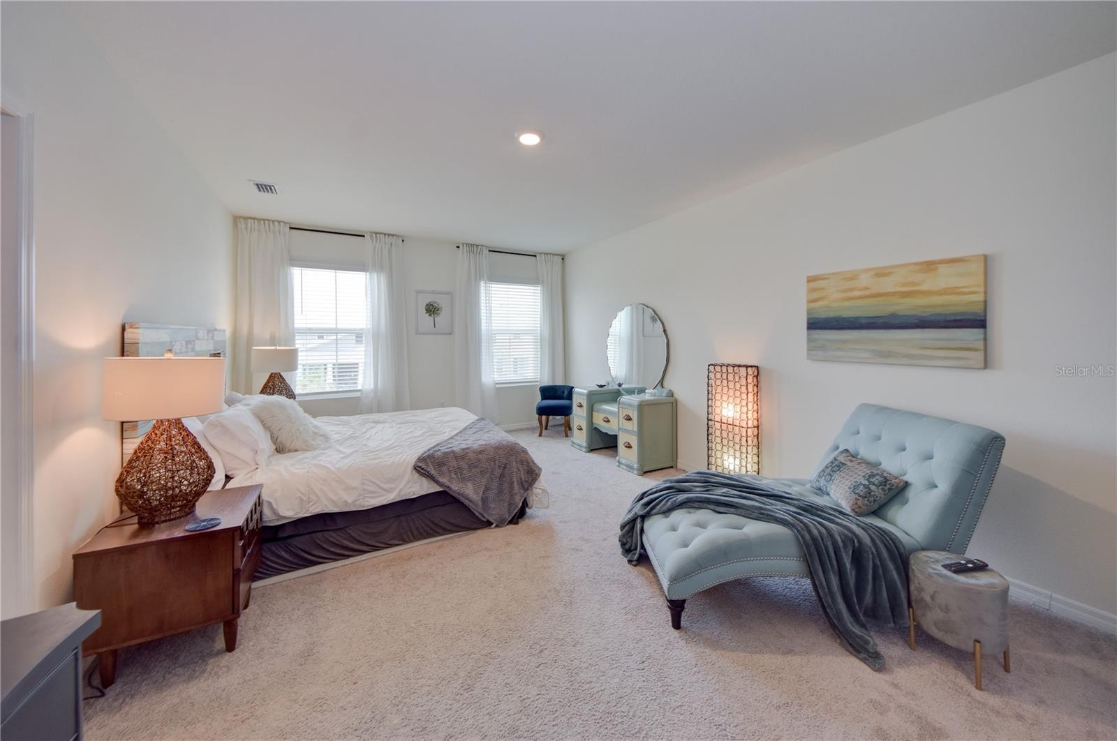 32624 KOBUK VALLEY AVE, WESLEY CHAPEL, FL, 33543