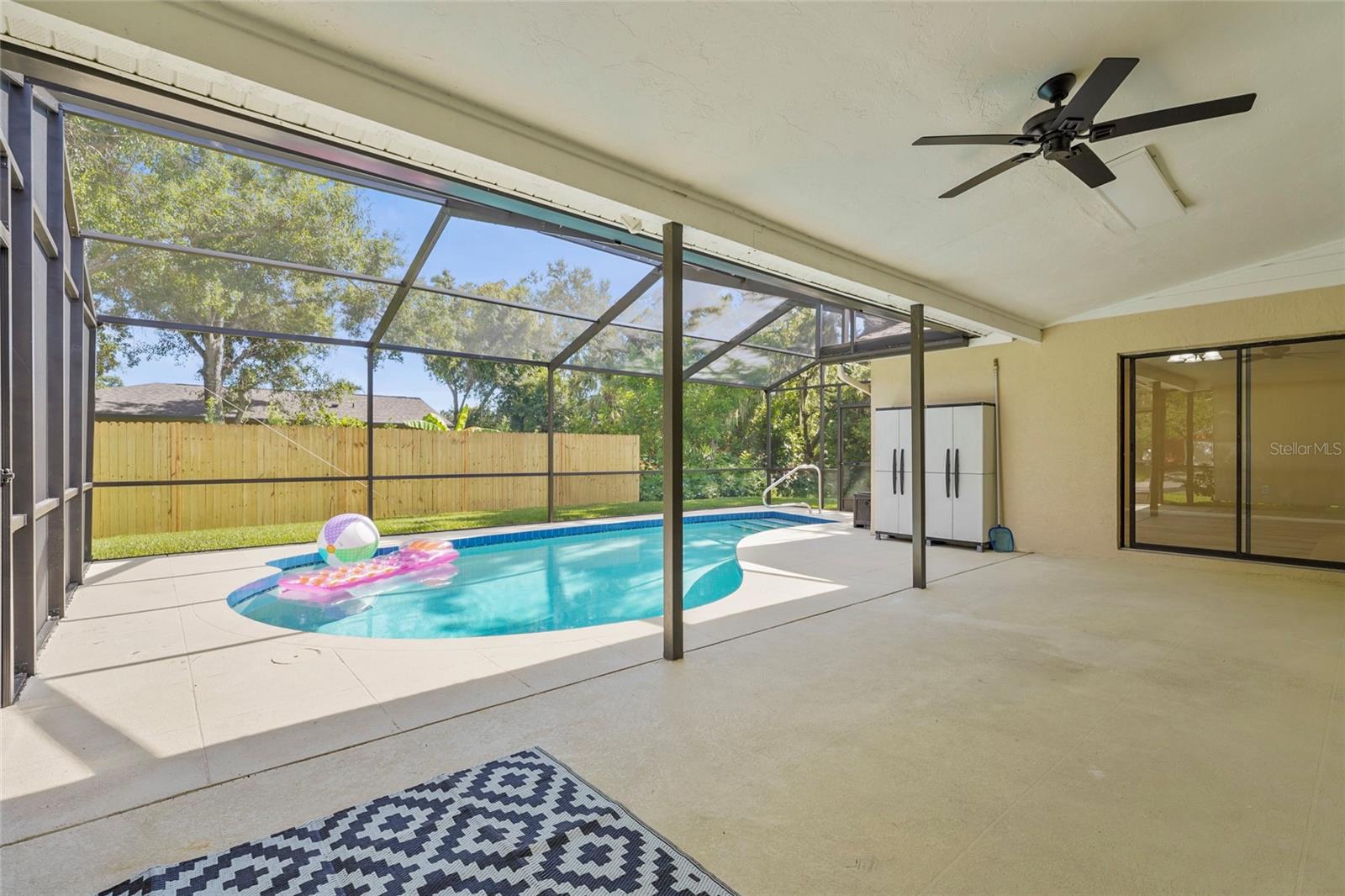 A4660428 Property Photo