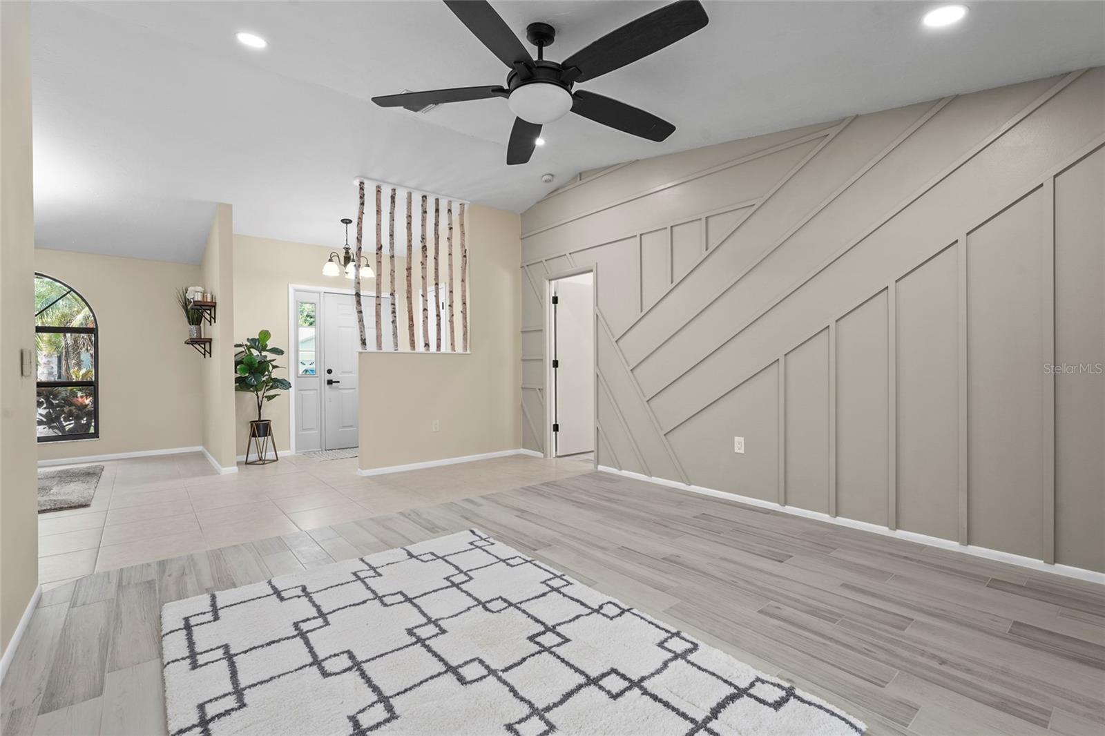 A4660428 Property Photo
