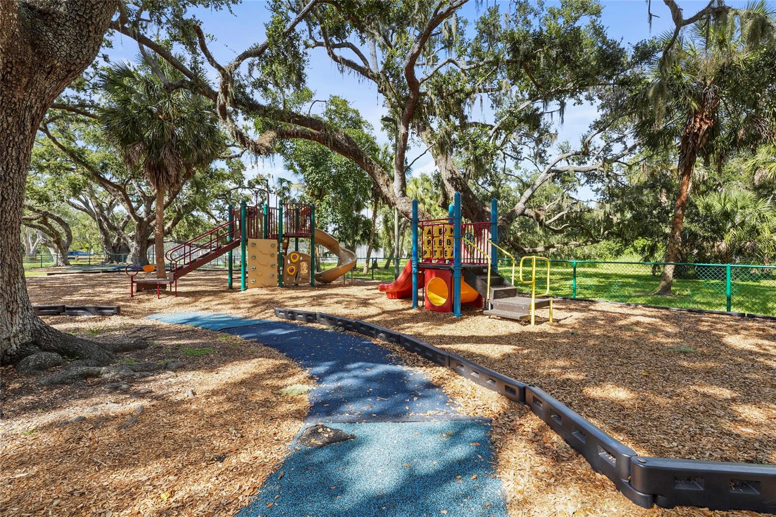 A4660428 Property Photo