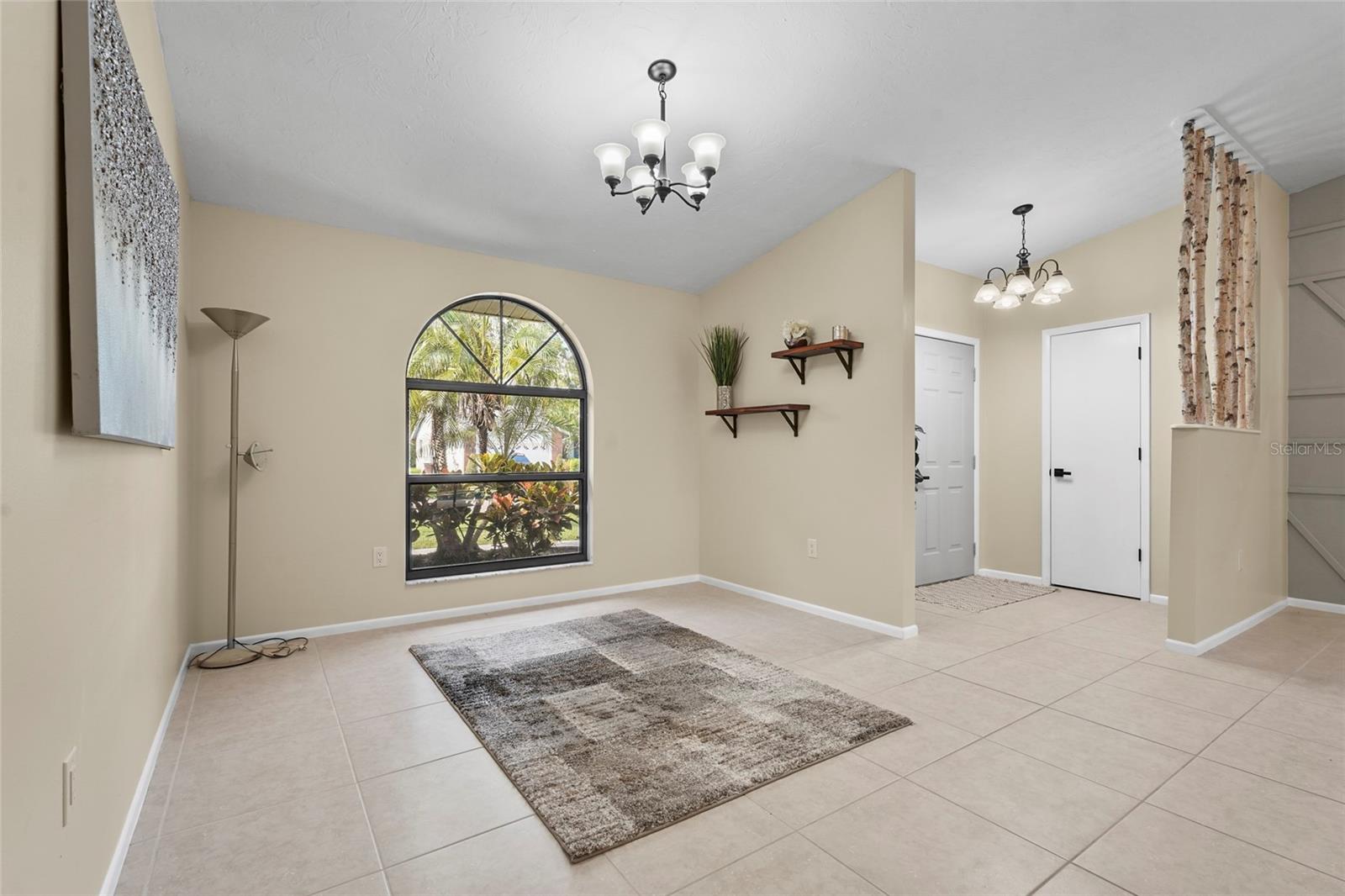 A4660428 Property Photo