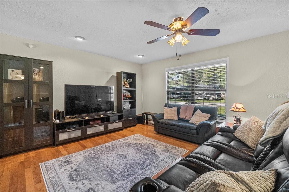 1402 CLARKWOOD DR, PLANT CITY, FL, 33566