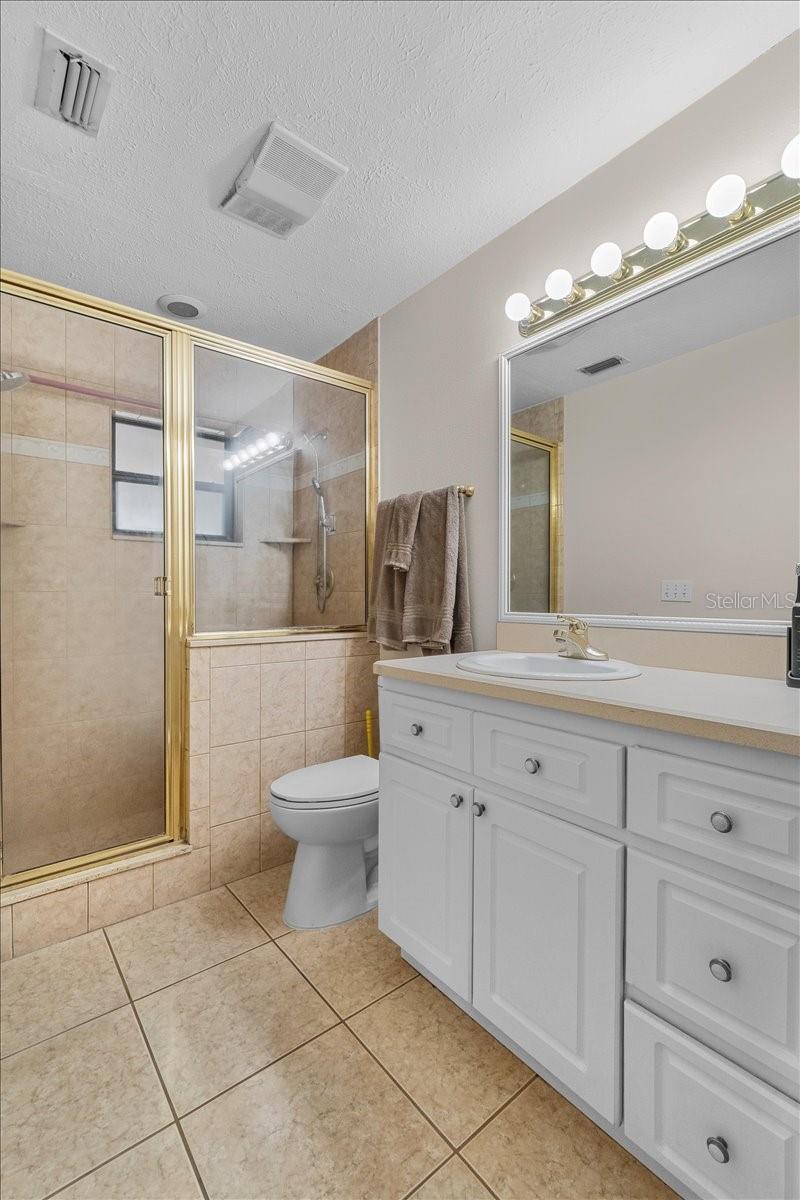 1402 CLARKWOOD DR, PLANT CITY, FL, 33566