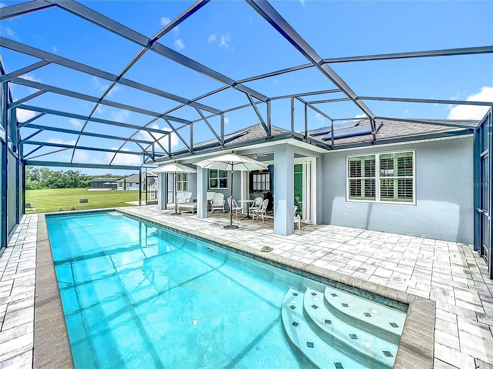 O6331633 Property Photo