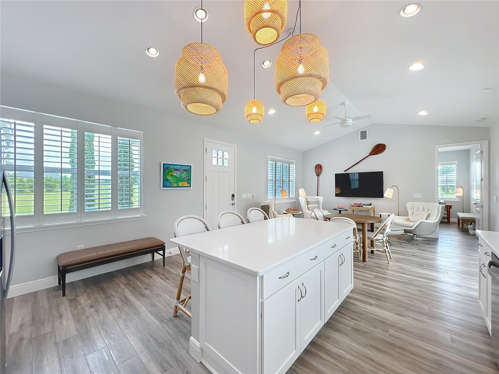 O6331633 Property Photo