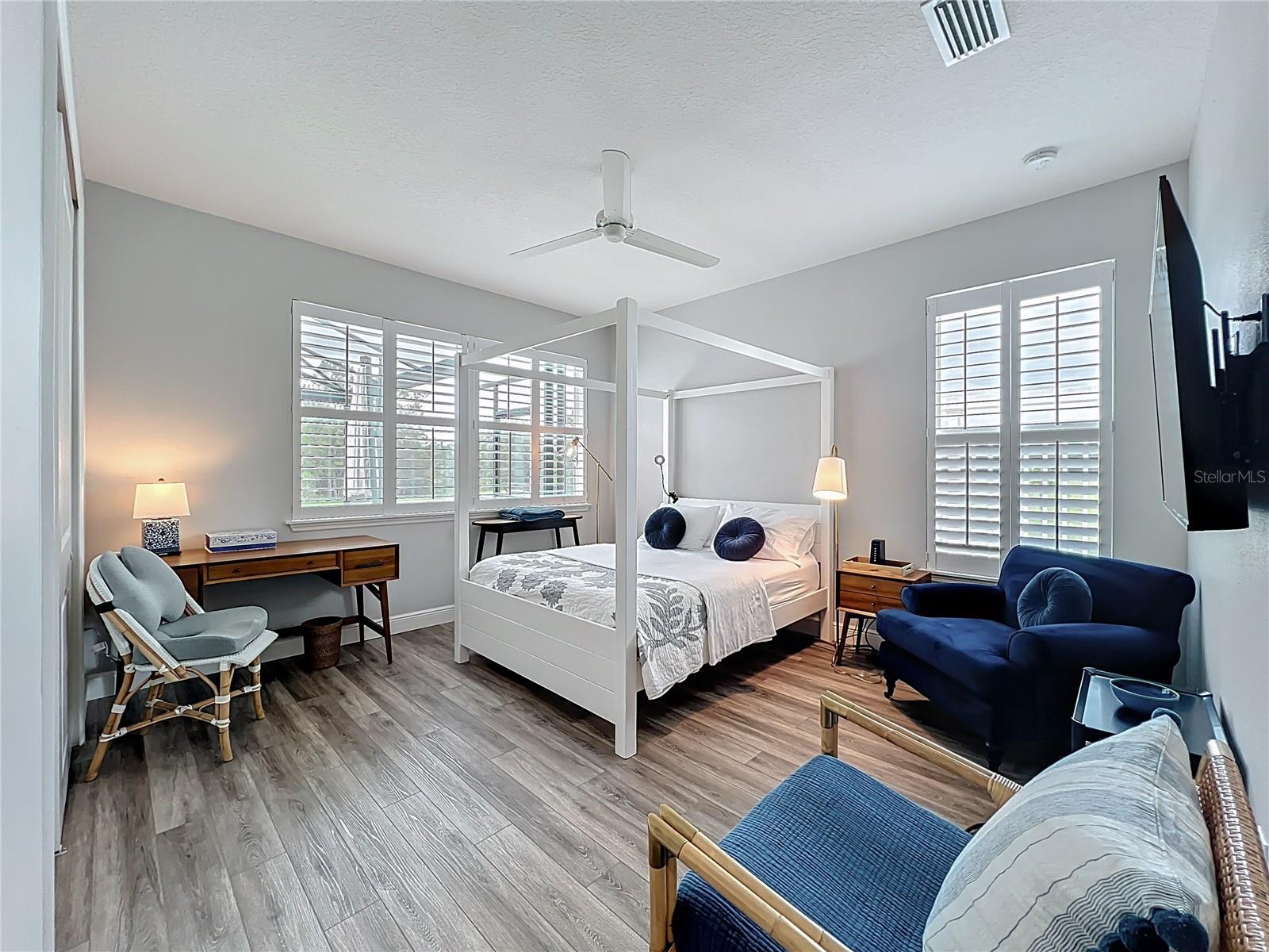 O6331633 Property Photo