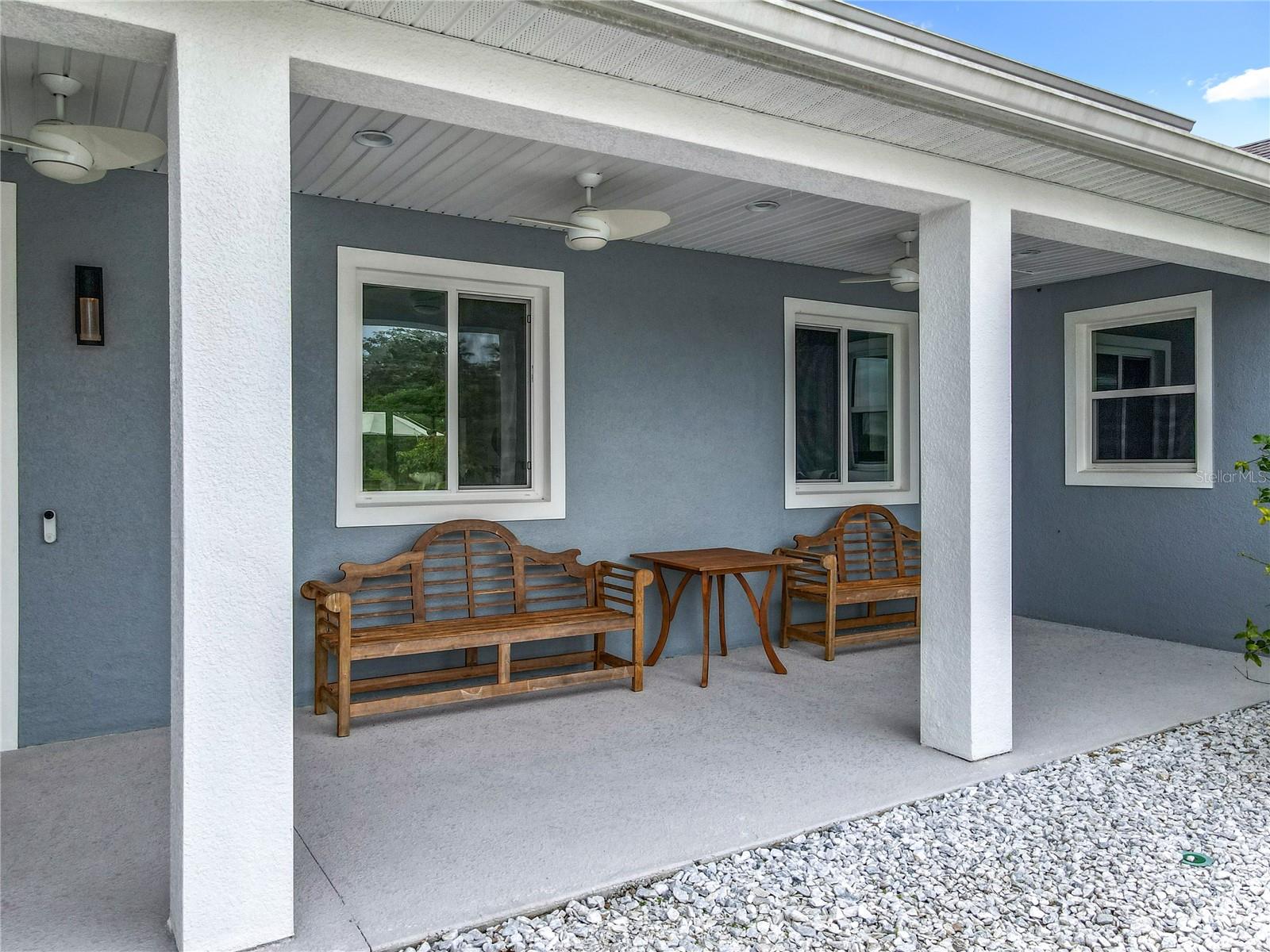 O6331633 Property Photo