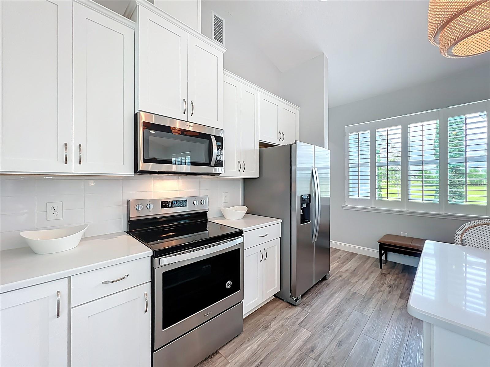 O6331633 Property Photo