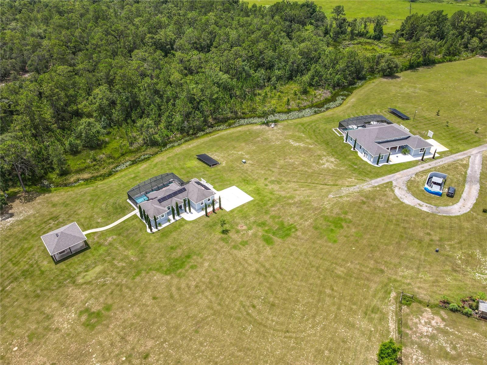 O6331633 Property Photo