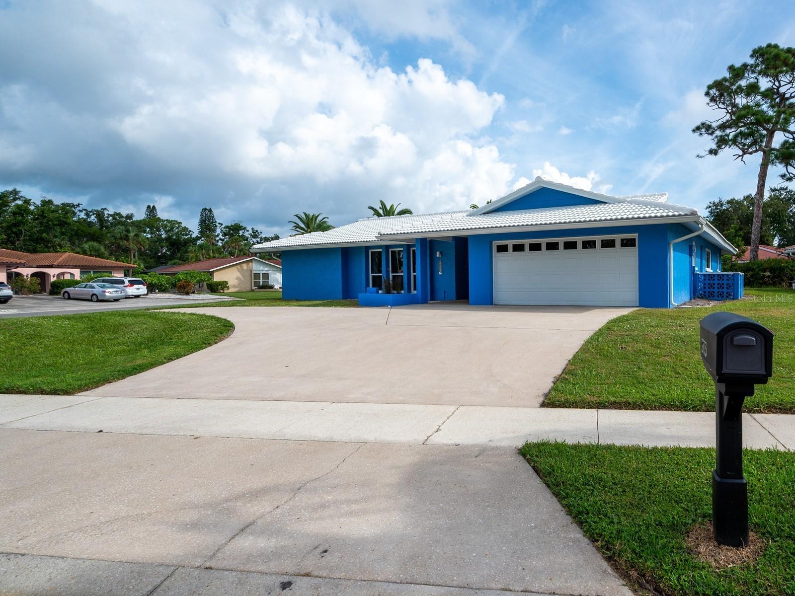 A4660457 Property Photo