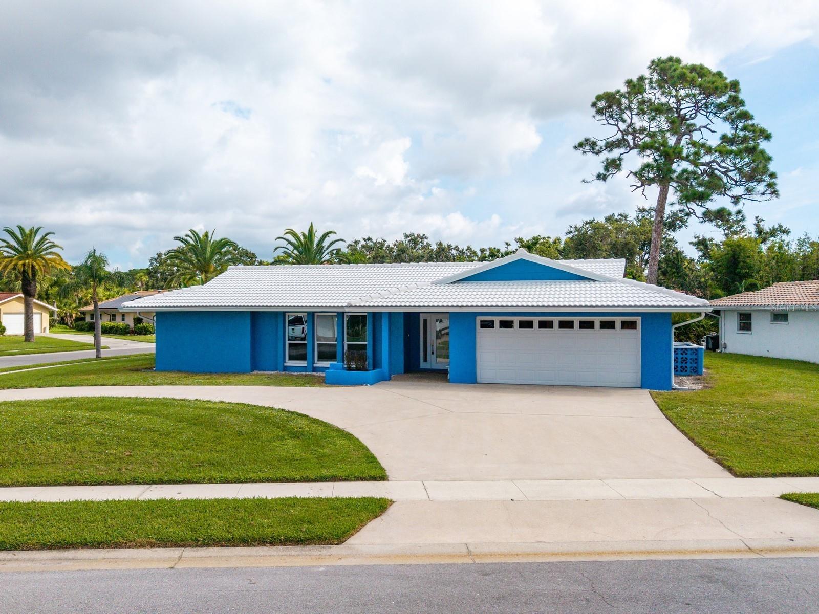 A4660457 Property Photo