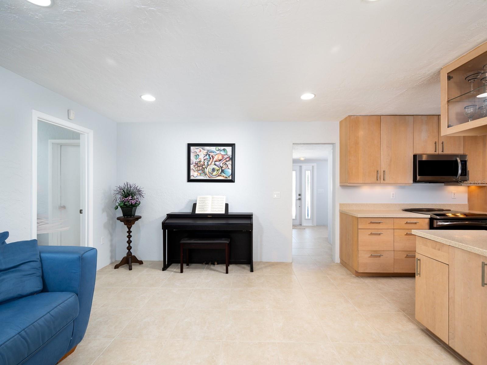 A4660457 Property Photo