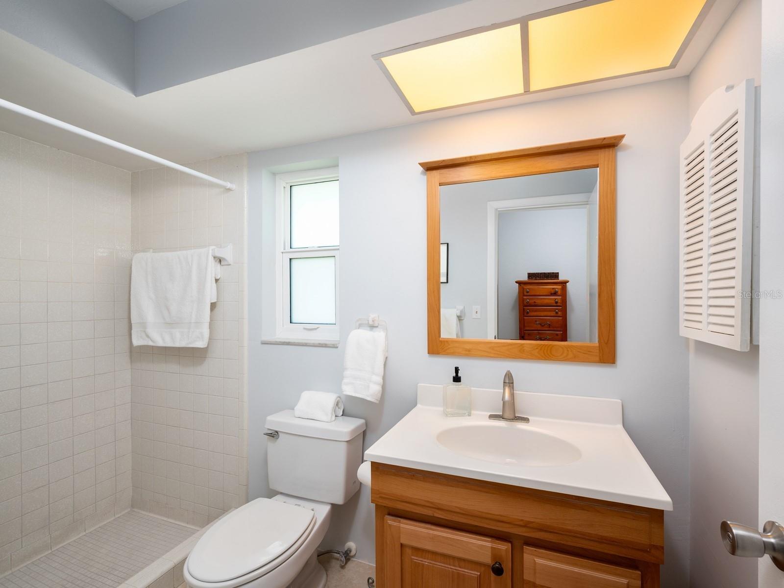 A4660457 Property Photo