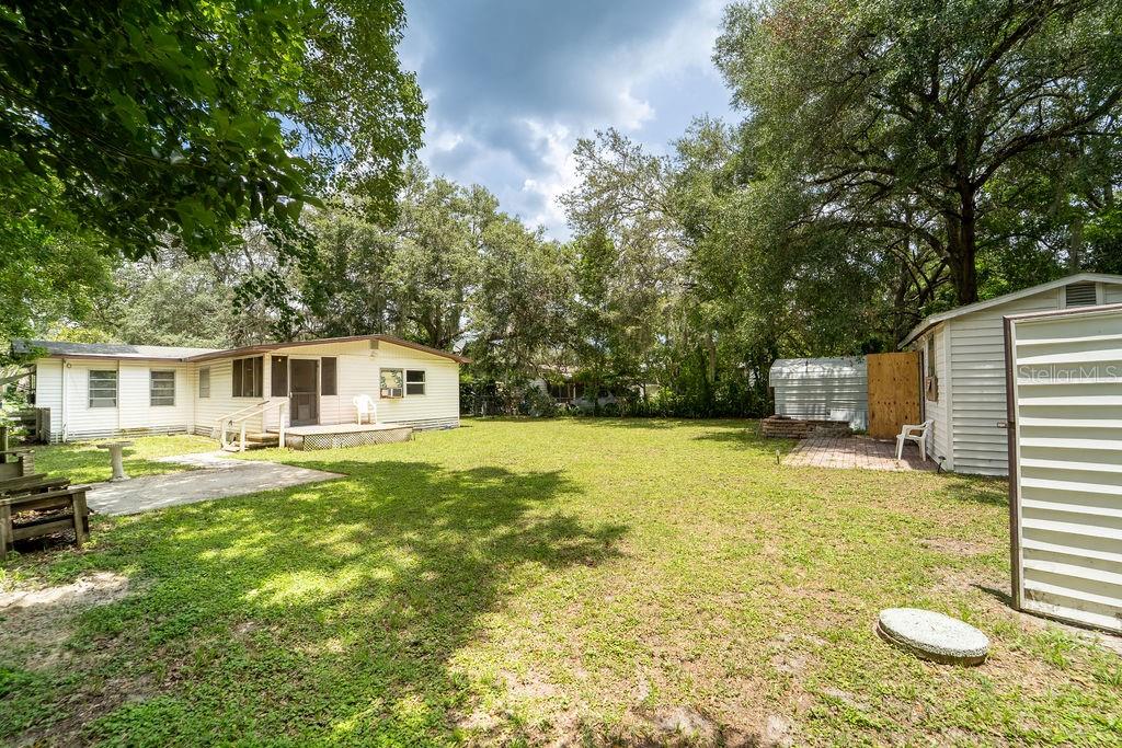V4944061 Property Photo