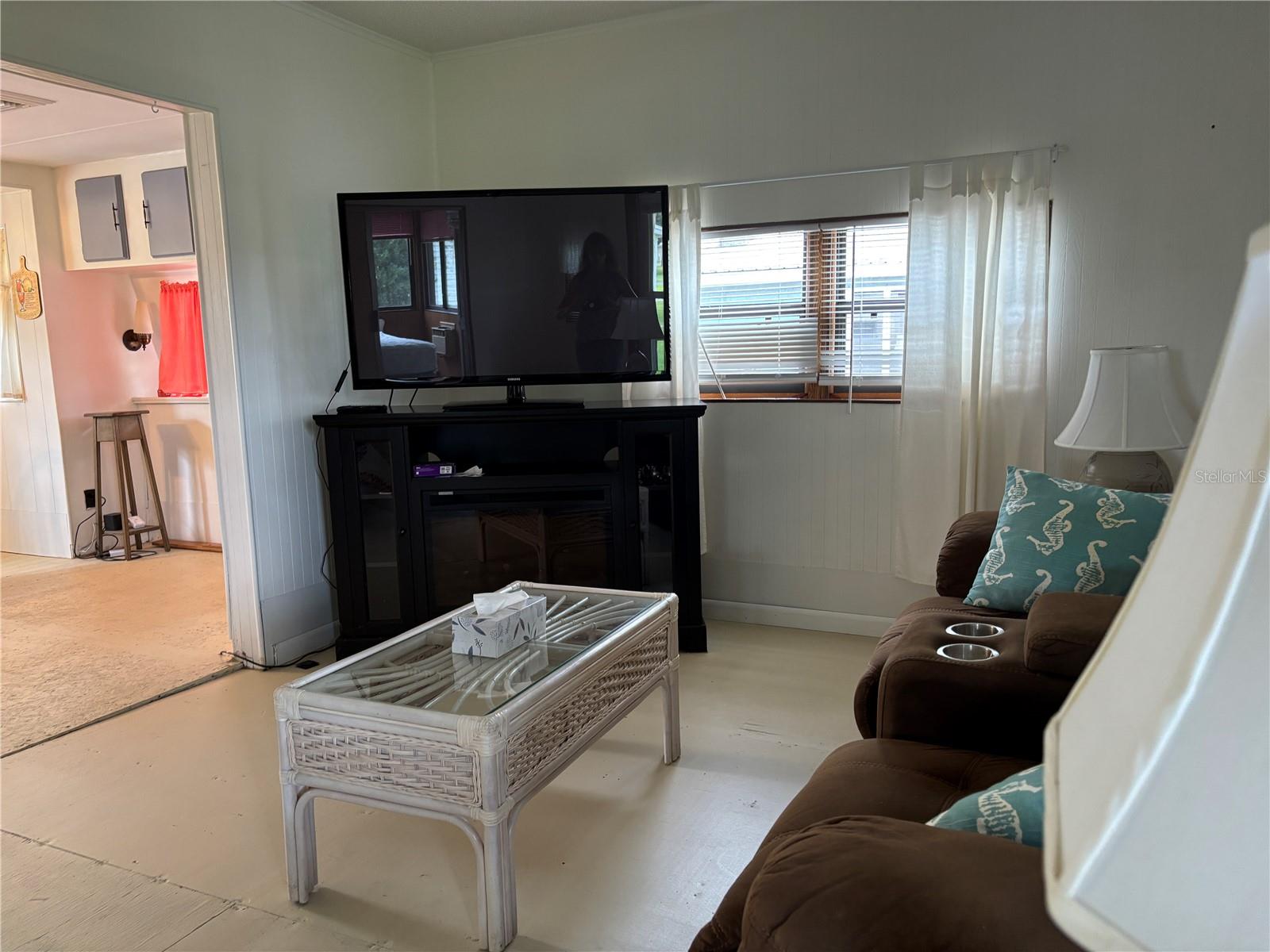 W7877754 Property Photo