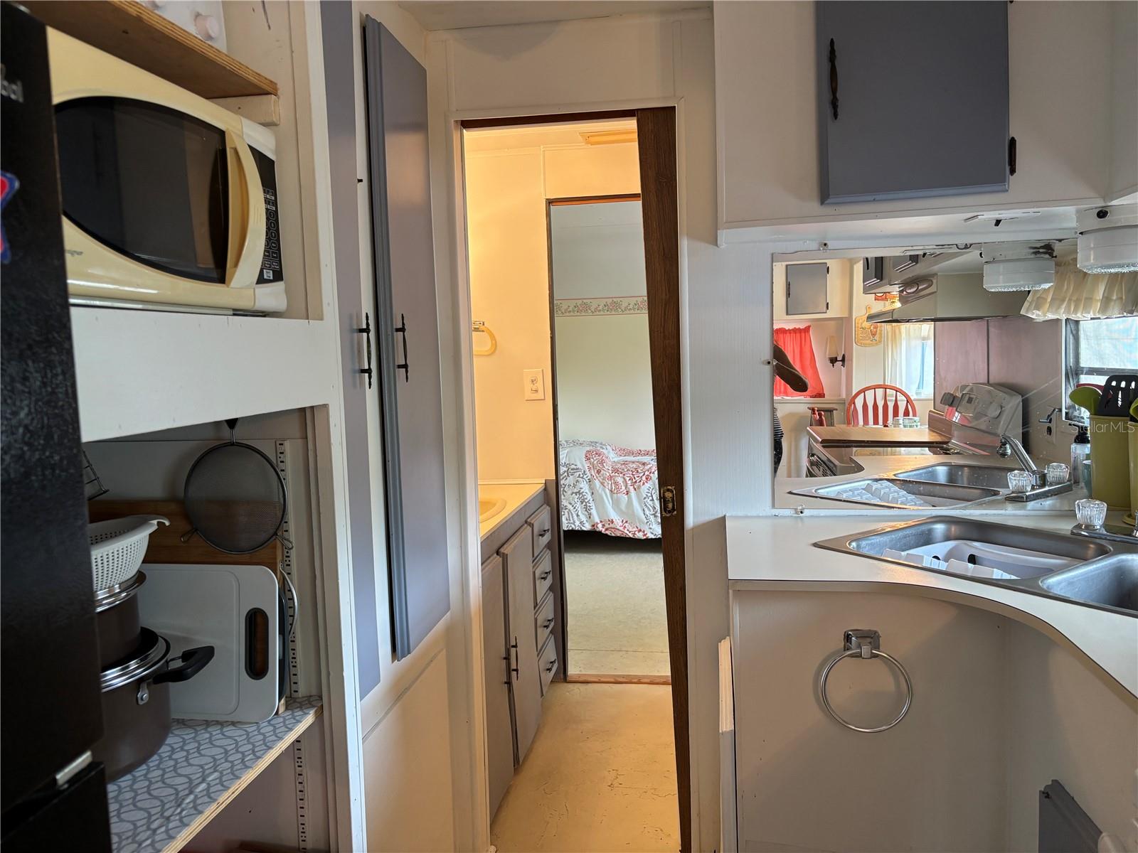 W7877754 Property Photo