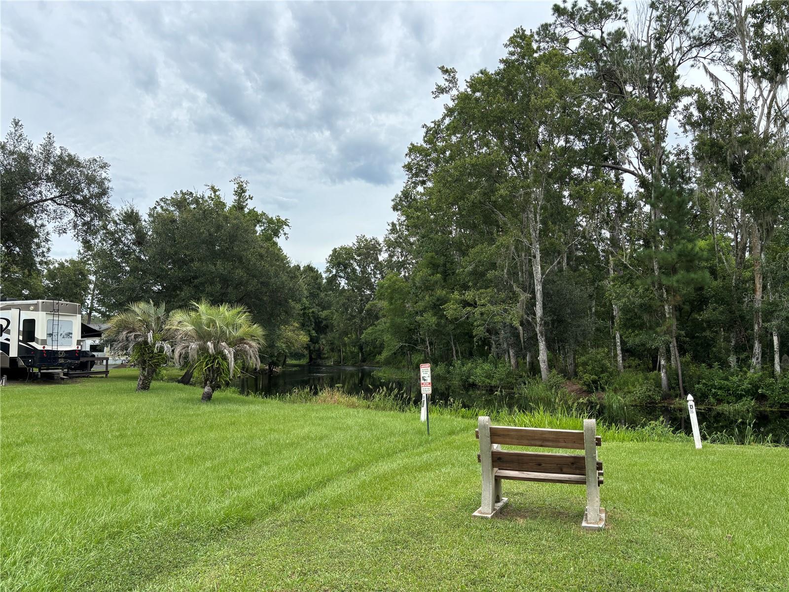 W7877754 Property Photo