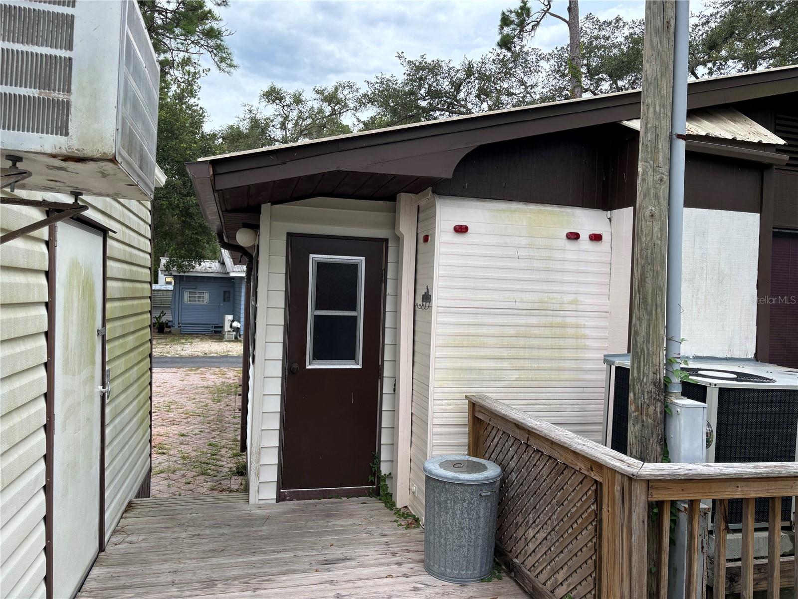 W7877754 Property Photo