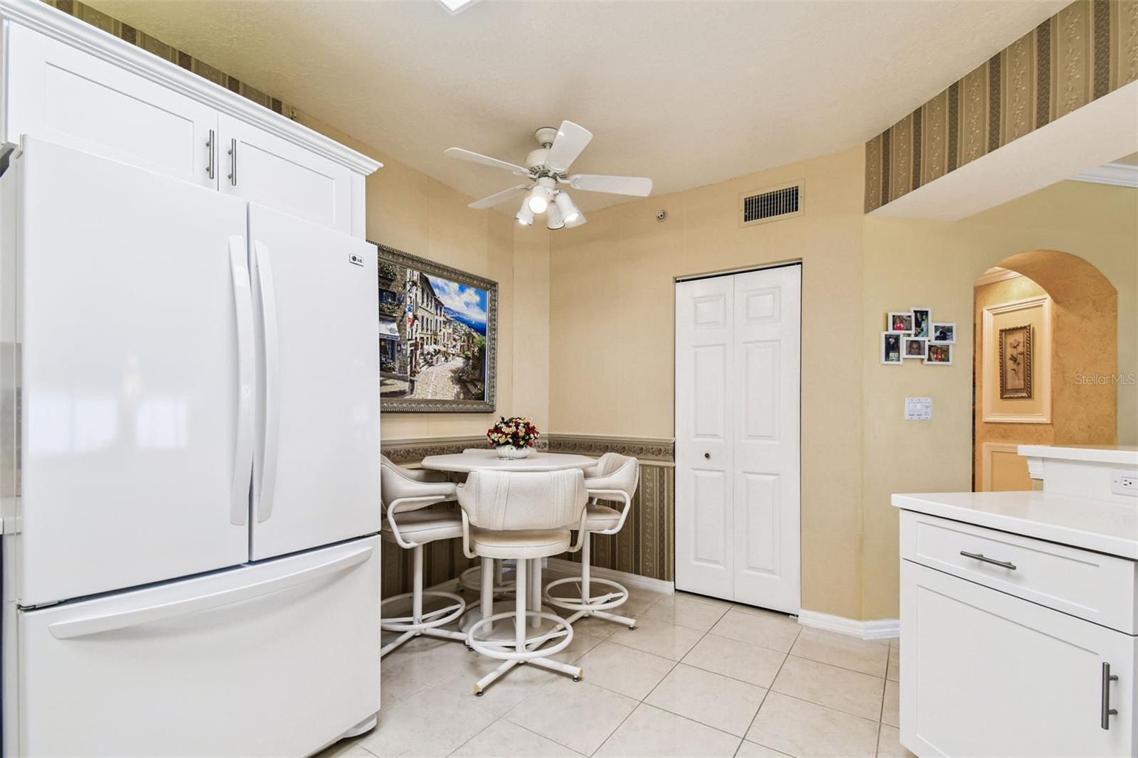 16750 GULF BLVD #414, NORTH REDINGTON BEACH, FL, 33708