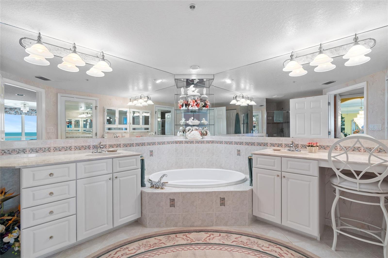 16750 GULF BLVD #414, NORTH REDINGTON BEACH, FL, 33708