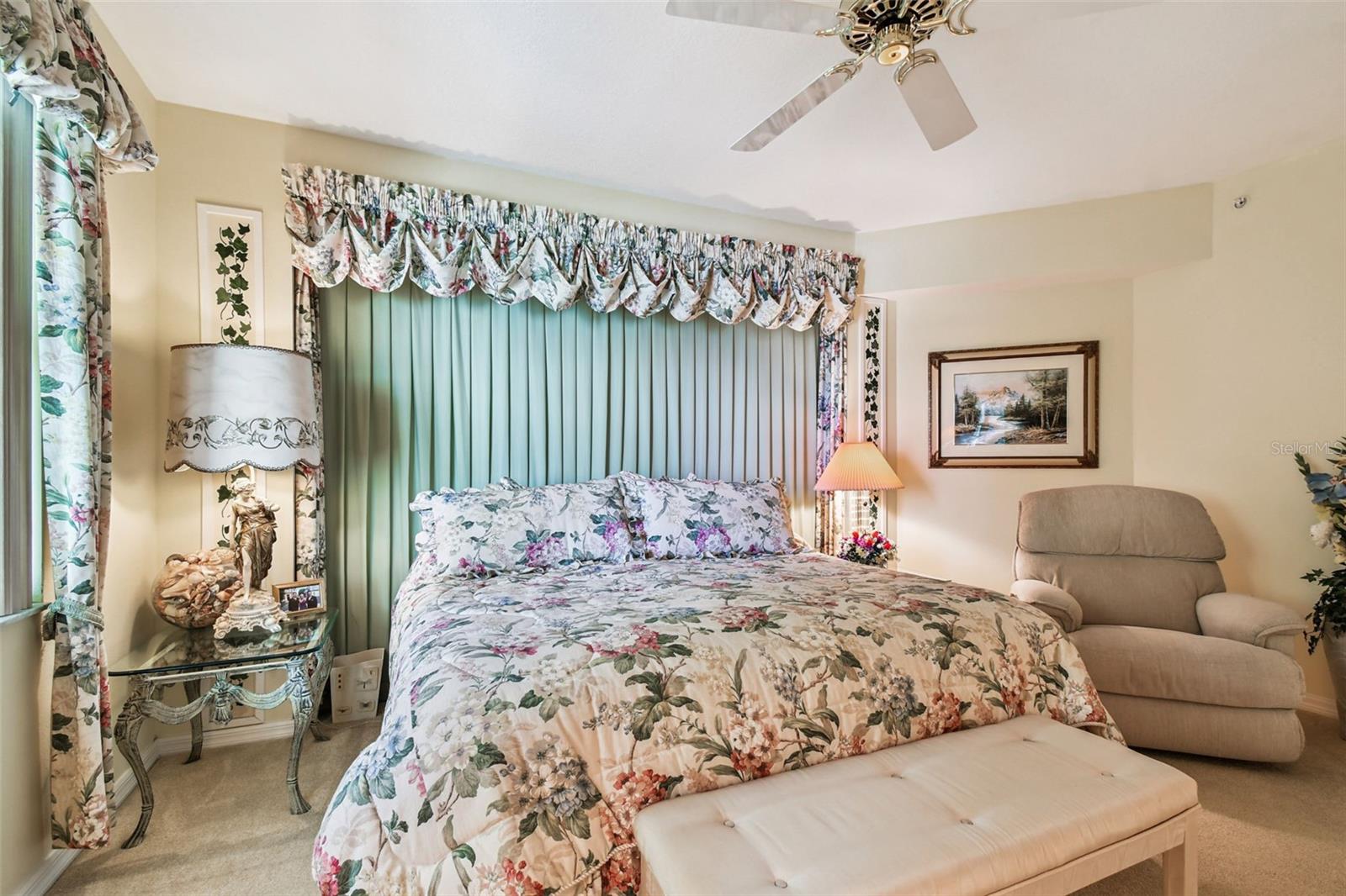 16750 GULF BLVD #414, NORTH REDINGTON BEACH, FL, 33708