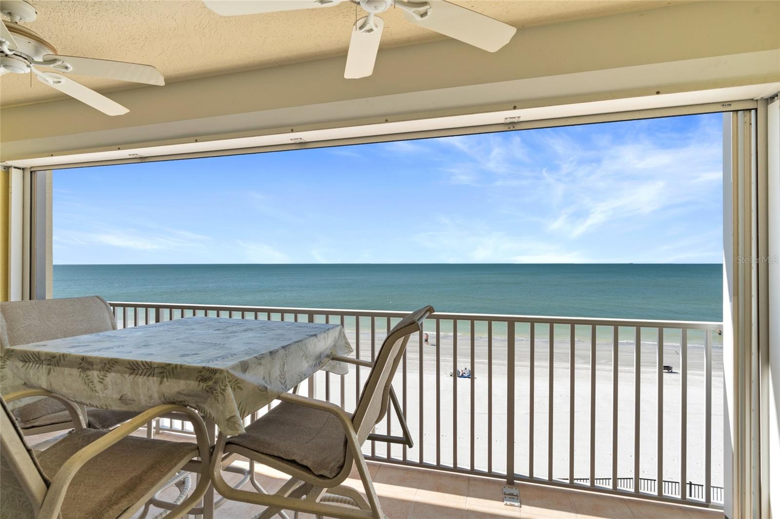 16750 GULF BLVD #414, NORTH REDINGTON BEACH, FL, 33708