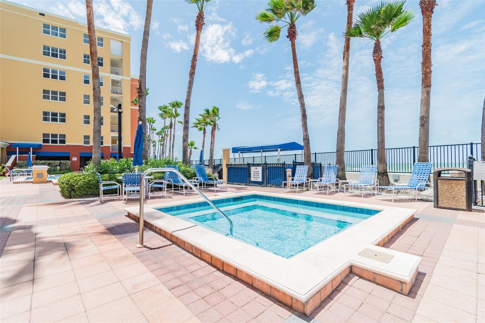 16750 GULF BLVD #414, NORTH REDINGTON BEACH, FL, 33708