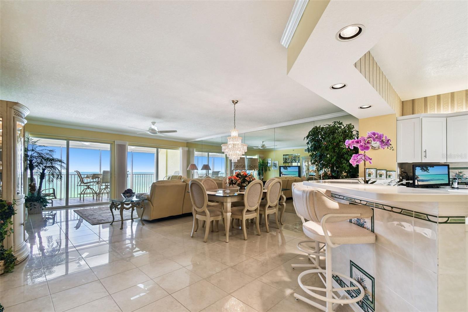 16750 GULF BLVD #414, NORTH REDINGTON BEACH, FL, 33708
