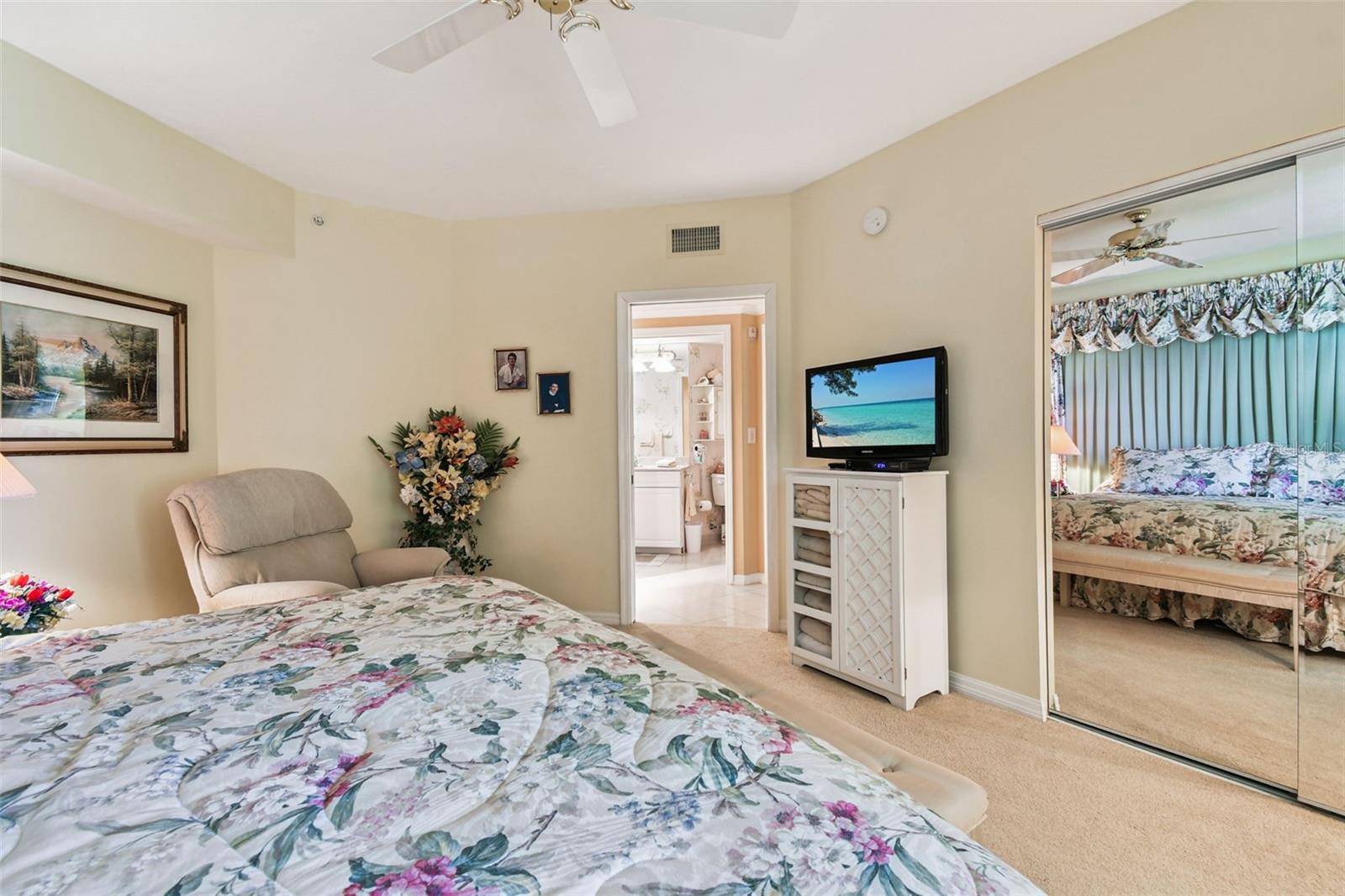 16750 GULF BLVD #414, NORTH REDINGTON BEACH, FL, 33708