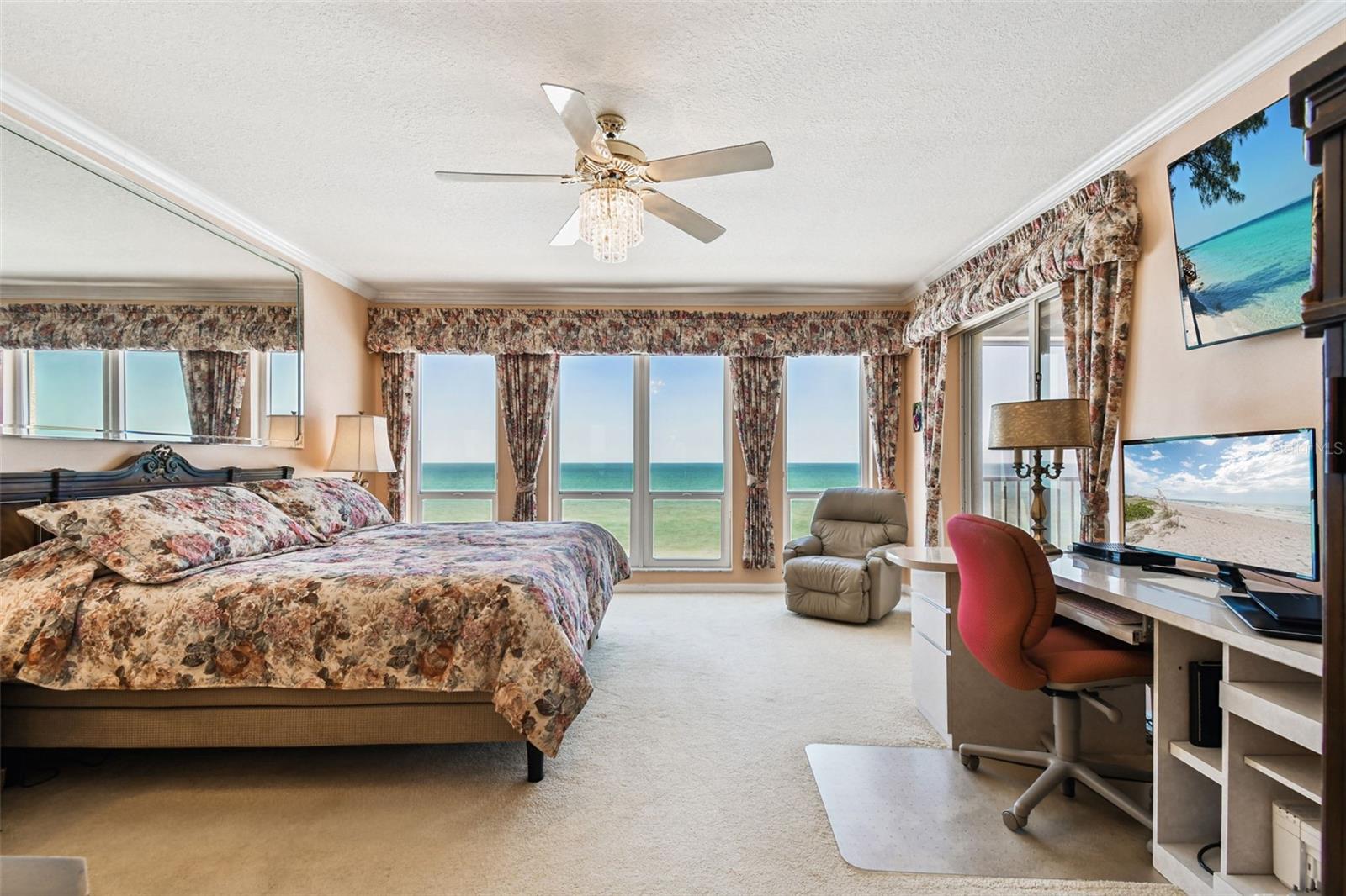16750 GULF BLVD #414, NORTH REDINGTON BEACH, FL, 33708