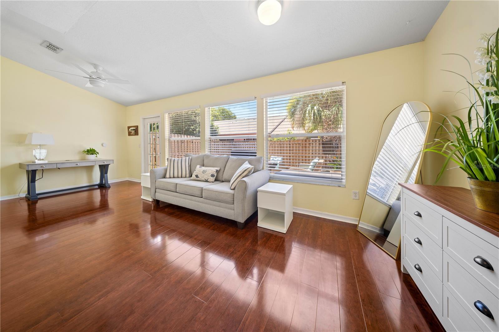 2589 PINE COVE LN, CLEARWATER, FL, 33761