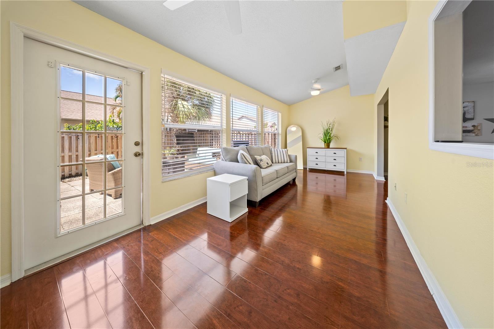 2589 PINE COVE LN, CLEARWATER, FL, 33761