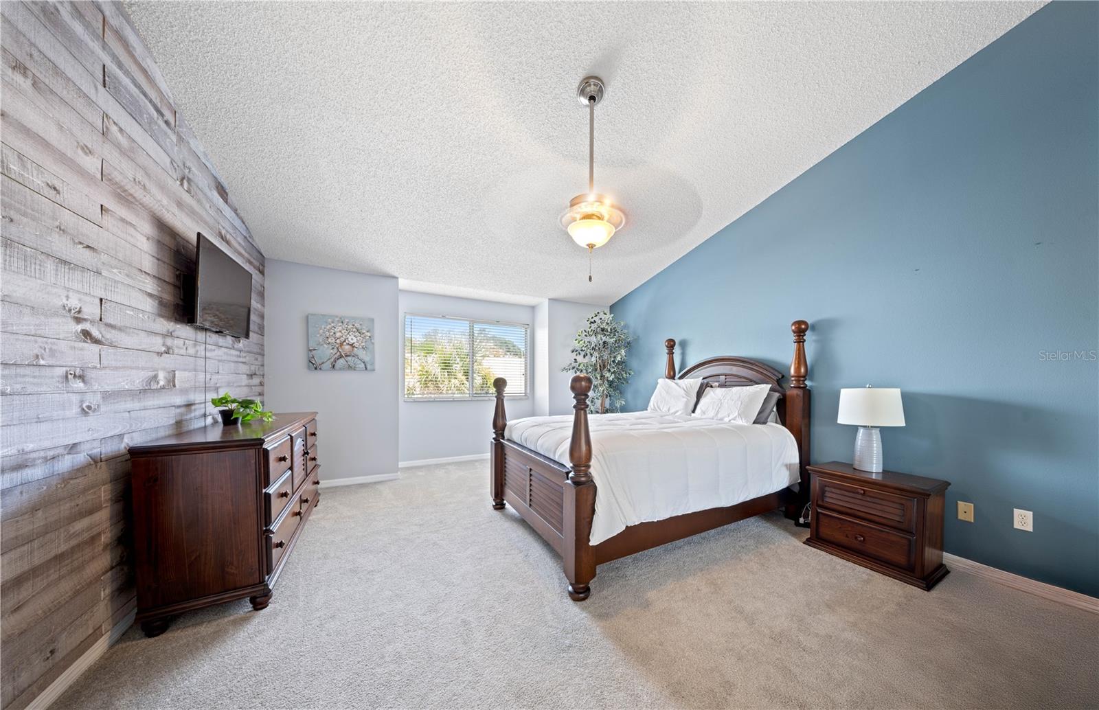 2589 PINE COVE LN, CLEARWATER, FL, 33761