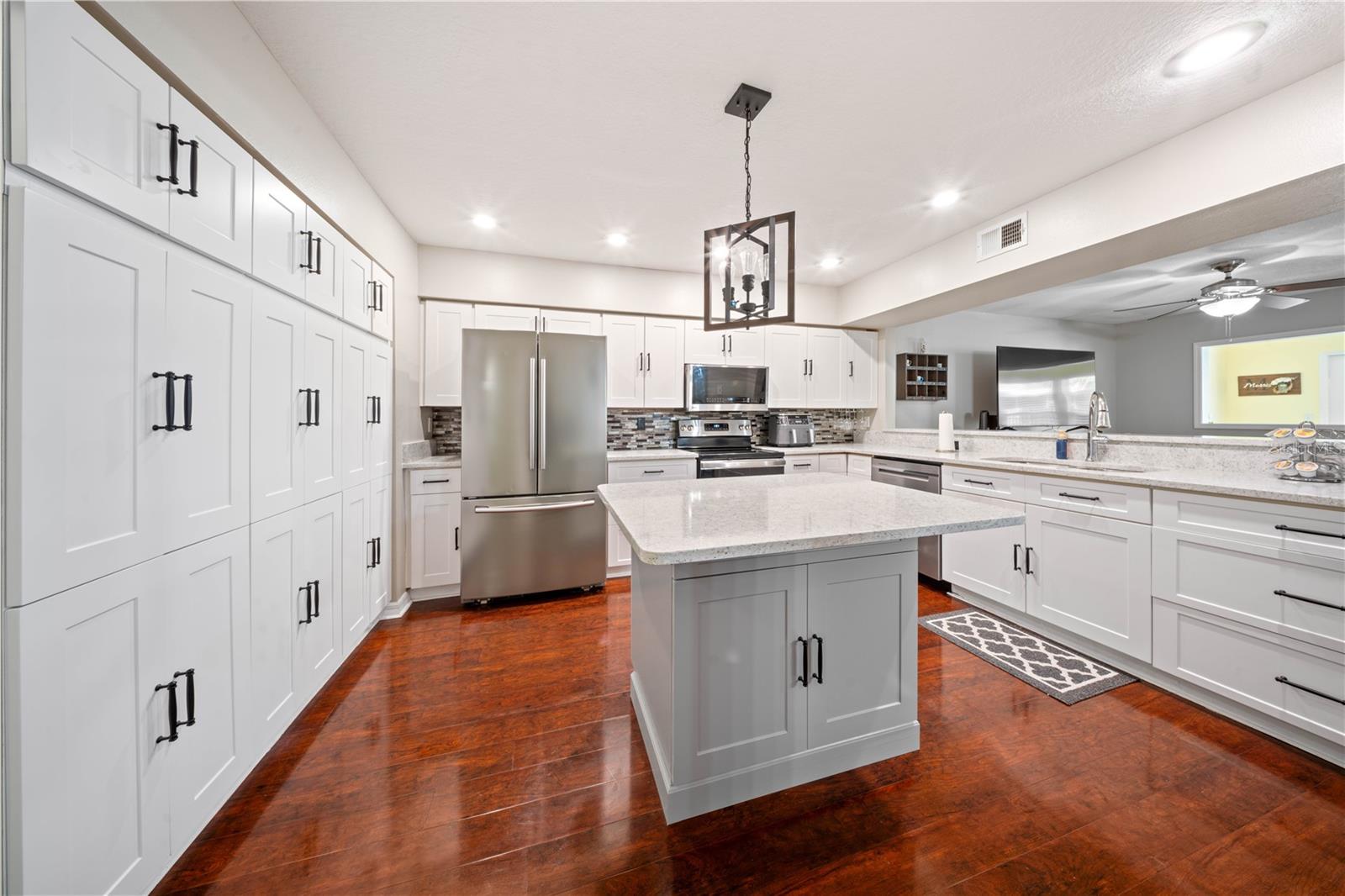 2589 PINE COVE LN, CLEARWATER, FL, 33761