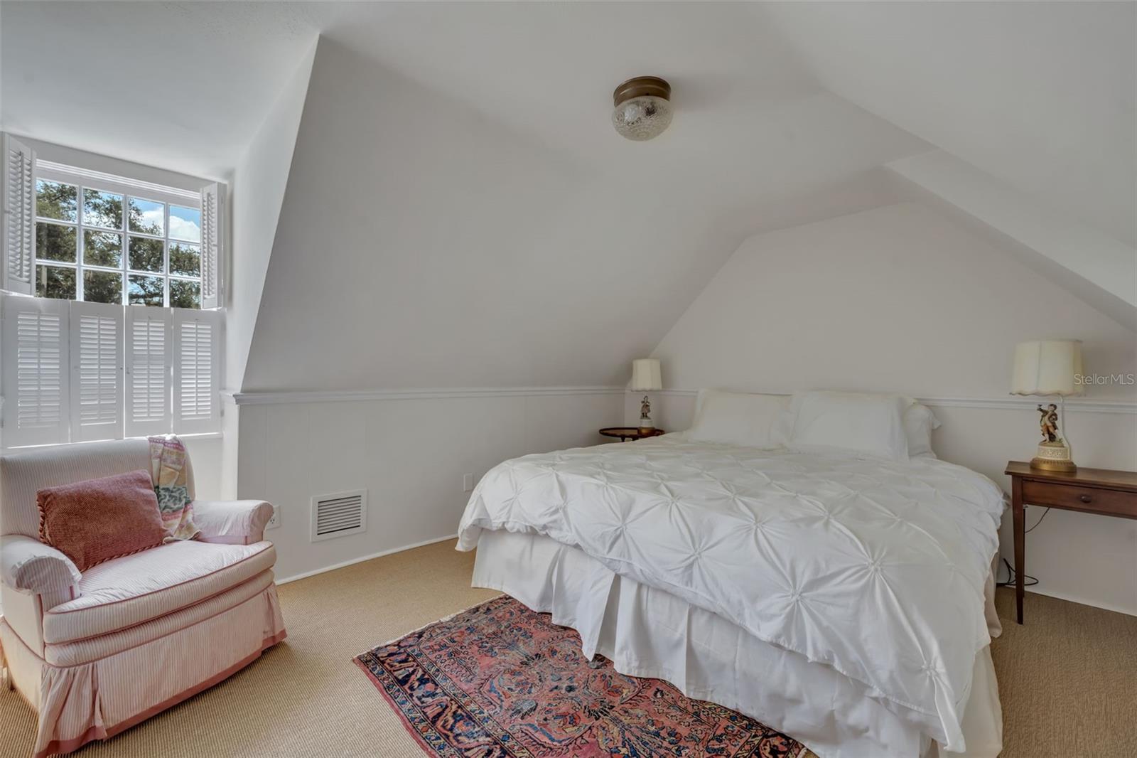 O6331715 Property Photo