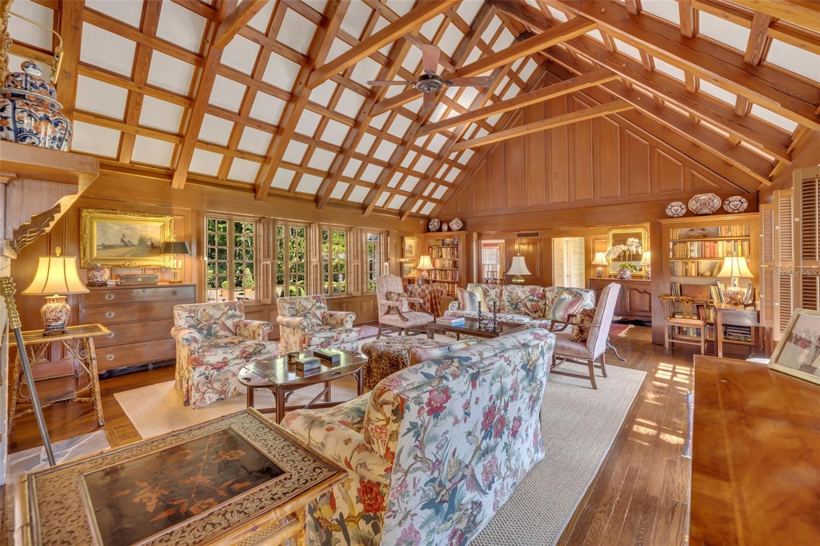 O6331715 Property Photo